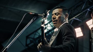 Alejandro Veliz lleva la guaracha santiagueña a Estados Unidos