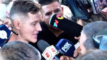 El español Ander Herrera llegó a la Argentina y se suma al plantel de Boca