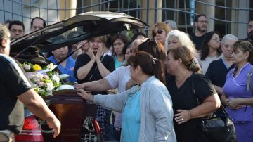 Realizaron un emotivo homenaje en el Ministerio de Salud en el último adiós al Dr. César Monti