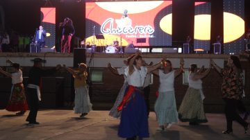 Inició el Festival Nacional de La Chacarera en Plaza Añoranzas