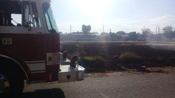 Bomberos voluntarios sofocaron un incendio de pastizales en el barrio Borges 1ra Ampliación