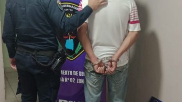 Descubren a un ladrón en pleno supermercado cuando se llevaba tintura para el pelo, dentífricos y un aceite