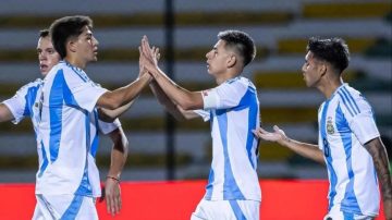 La Selección Argentina Sub 20 rescató un empate ante Colombia