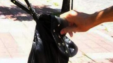 Una joven resulta herida tras un violento arrebato: le quitaron su iPhone 15 Pro y 300 mil pesos