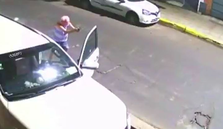 VIDEO. Un jubilado mató a tiros a un delincuente de 15 años que quiso robarle la camioneta