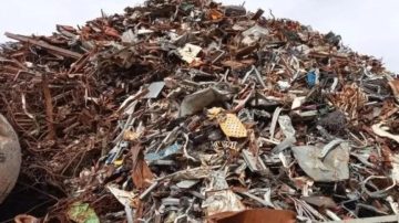 Milei autorizó la exportación de chatarra y hay malestar en siderúrgicas