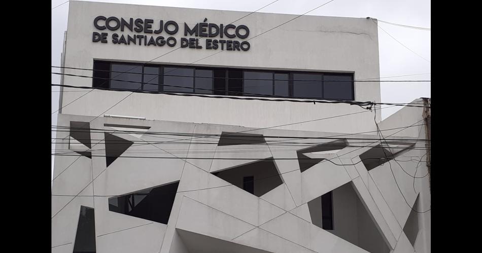 El Consejo Médico de Santiago denunció a un falso doctor con sellos apócrifos