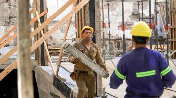 Cuánto subió el costo de la construcción en diciembre por ajustes salariales y tarifarios