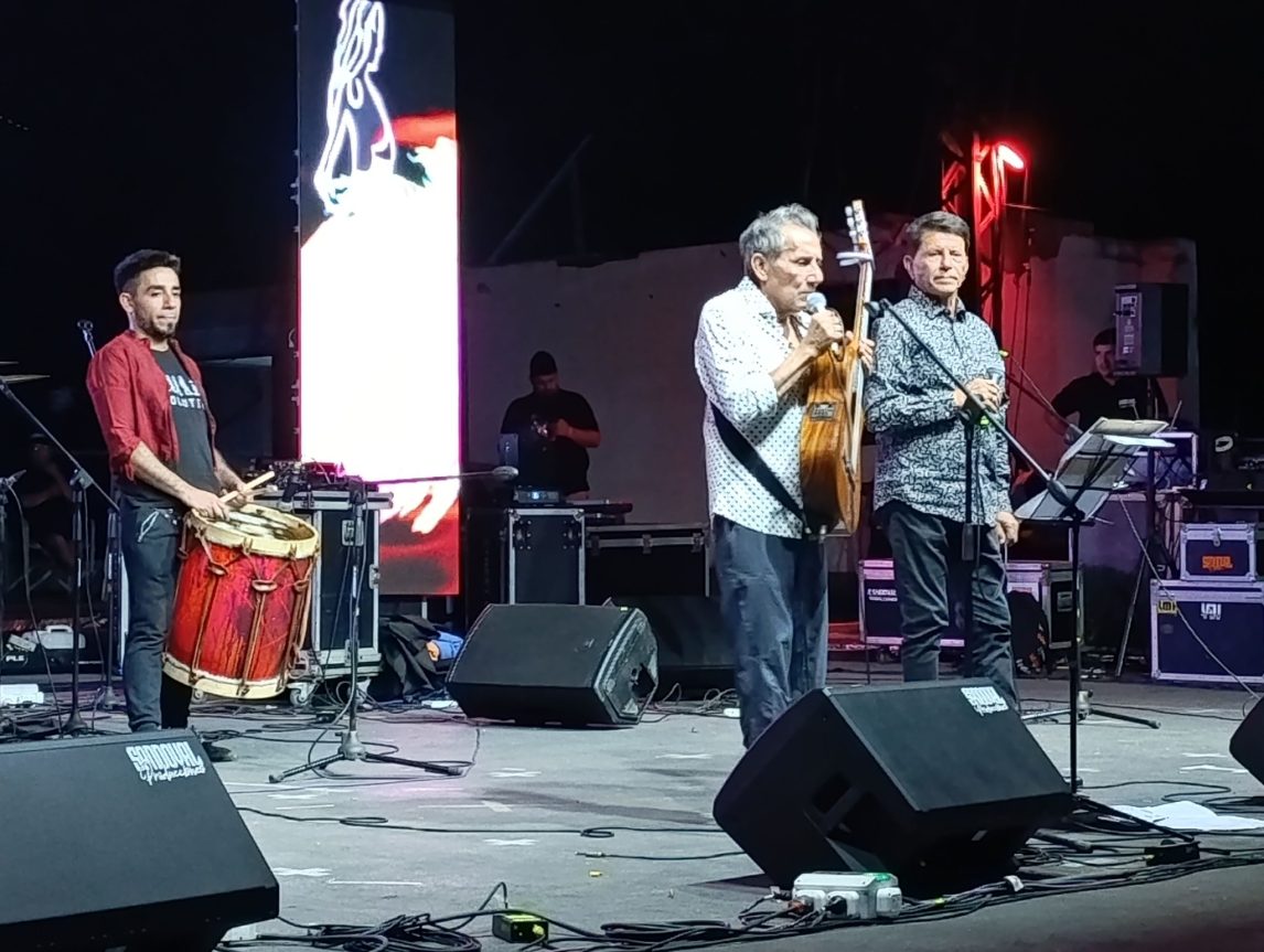 VIDEO | Cuti y Roberto Carabajal estrenaron “Me lo dijo Dios”, el último legado musical de Leo Dan