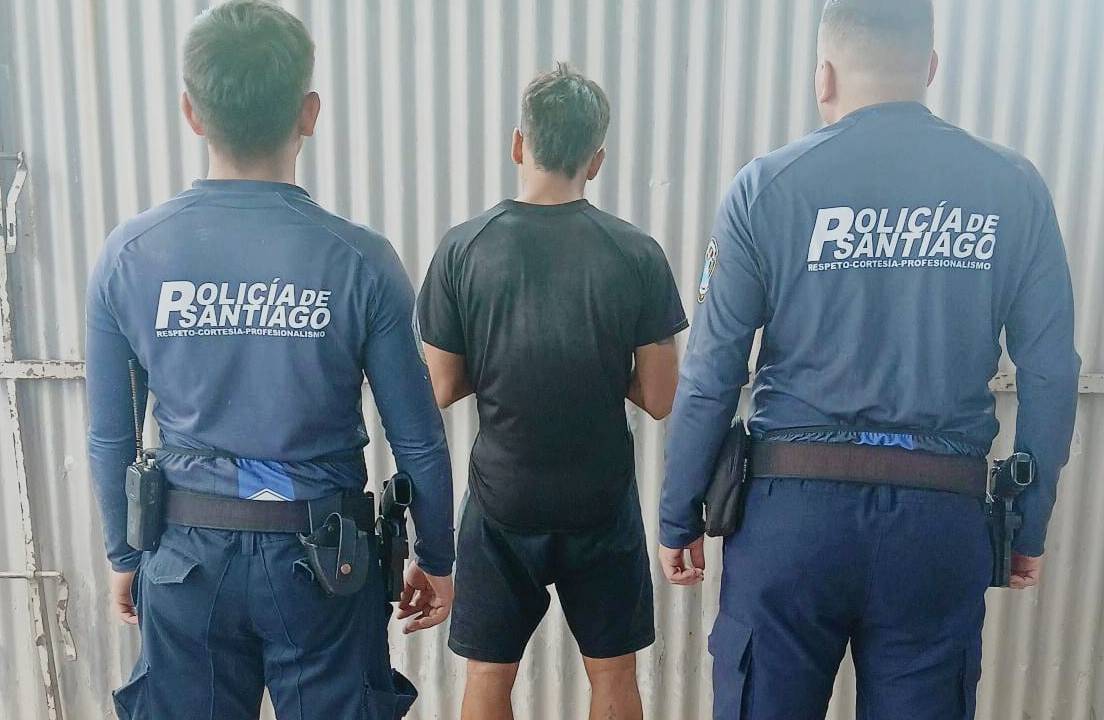 Atrapan a un ladrón que robó un artefacto de alumbrado público y provocó un corte de energía