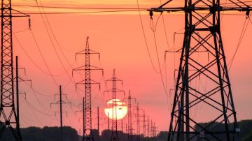 Anticipan más subas en tarifas eléctricas y ENRESE recuerda que se redujeron los subsidios