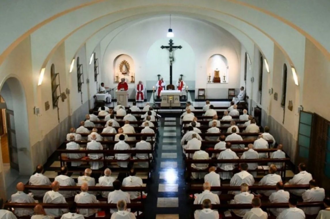 En 2024, el Gobierno de Milei le recortó a la Iglesia Católica el 79% del presupuesto