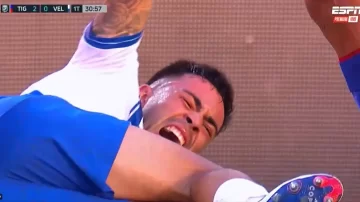 Video: grave lesión de Joaquín García en Vélez frente a Tigre