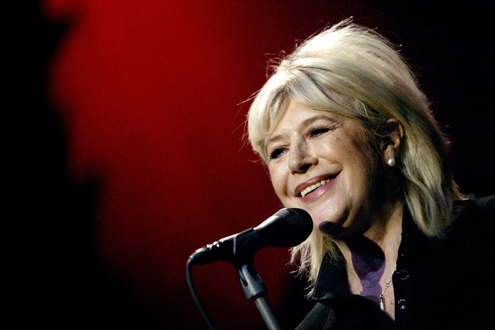 Murió la cantante y actriz Marianne Faithfull