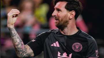 Lionel Messi fue tendencia en redes por un festejo ante hinchas mexicanos: “Yo tres, ¿Y ustedes?”