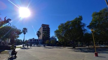Miércoles caluroso con viento norte y 36 grados de máxima en Santiago del Estero