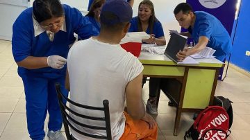 Continúa la campaña de vacunación contra el dengue en la Capital