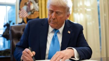 Trump castiga con sanciones a la Corte Penal Internacional por investigar a EEUU e Israel