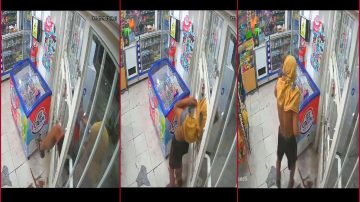 VIDEO: “Chuky” asaltó un local de “El Tucumano” y generó pánico en la empleada