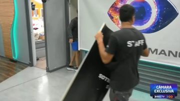 ¿Rompieron el aislamiento? Captan a miembros del staff dentro de la casa de Gran Hermano