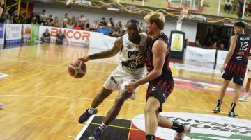 Maxwell llegó a Olímpico y ya sueña con la Liga Nacional: “Tenemos las herramientas para ganar”