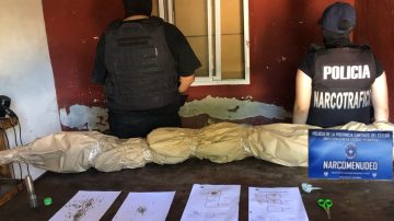 Desarticulan una banda que vendía droga a través de Telegram en Santiago