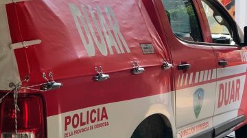 Carlos Paz: Trabajadores colocaban una alfombra con pegamento, se intoxicaron y uno murió