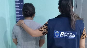 Violento ataque de una joven a su ex en Las Termas: rompió todo, lo amenazó con un cuchillo y aterrorizó a su hijo