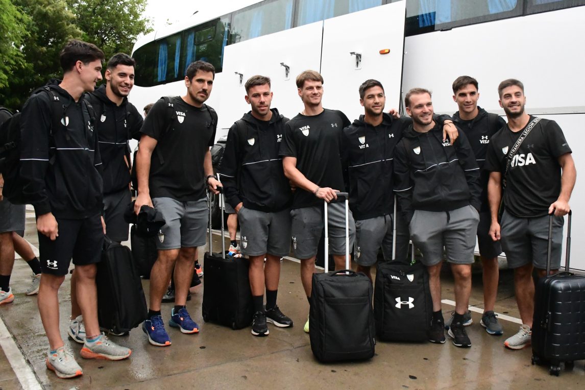 Los Leones llegaron a Santiago del Estero para disputar la FIH Pro League