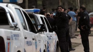 En medio de una salvaje pelea a la salida de un boliche, apuñalaron a un adolescente de 17 años