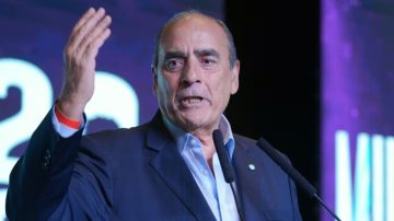 La preocupación de Guillermo Francos: “Sería una pena que durante su papado, Francisco no haya visitado el país”