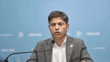 Contundente respuesta de Kicillof a Milei: Lo acusa de ser “el principal responsable del narcotráfico”