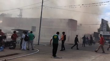 Cuatro adultos y una niña murieron en el incendio de un supermercado en Jujuy