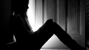 Departamento Copo: madre golpeó a su hija adolescente con un palo de escoba hasta dejarla inconsciente