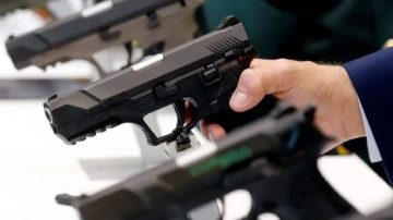 Nuevo decreto permite a las fuerzas federales reutilizar armas secuestradas en operativos