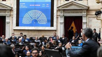 Ficha Limpia: Diputados sesiona hoy donde se espera un intenso debate