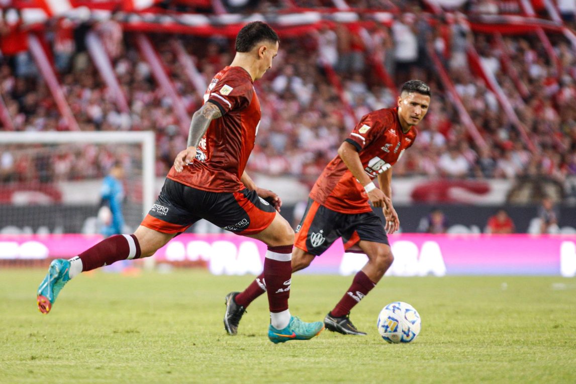 Estudiantes y Central Córdoba se enfrentan en La Plata por la séptima fecha del Torneo Apertura