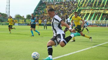 Central Córdoba no pudo contra el aguerrido Defensa y Justicia y cayó por 2 a 1