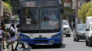 Empresarios de colectivos de La Banda dan marcha atrás con el aumento de boleto no autorizado