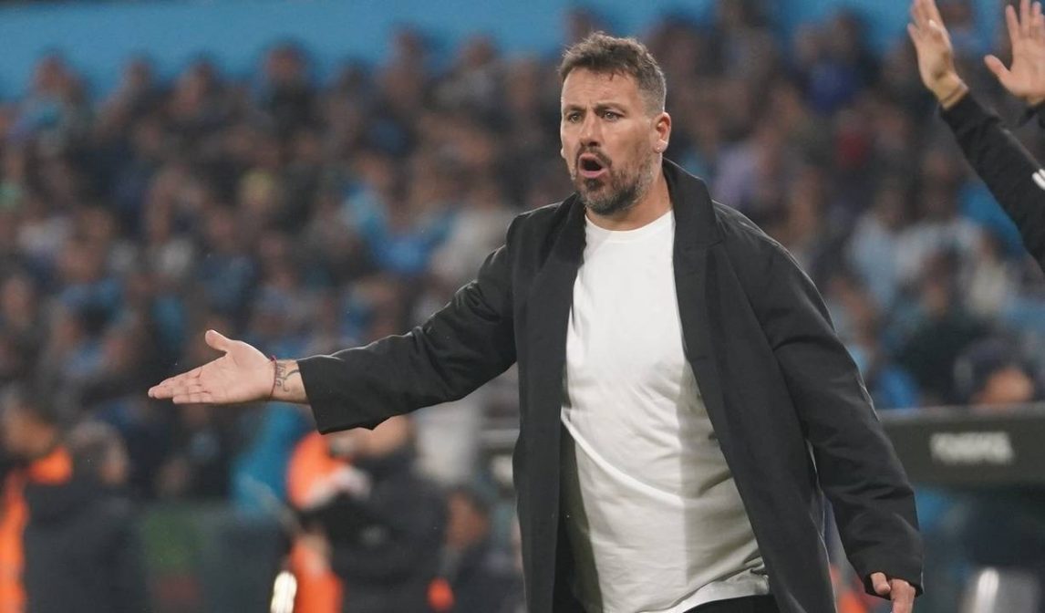 Cristian Fabbiani dejó Riestra y será nuevo DT de Newell´s Old Boys