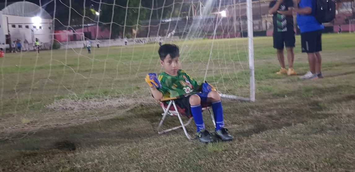 Admirable: Hermanitos con discapacidad, los jugadores que su equipo eligió para un torneo