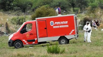 Trágico escenario para un hombre que salió a buscar a su tío y lo halló ahorcado en el monte