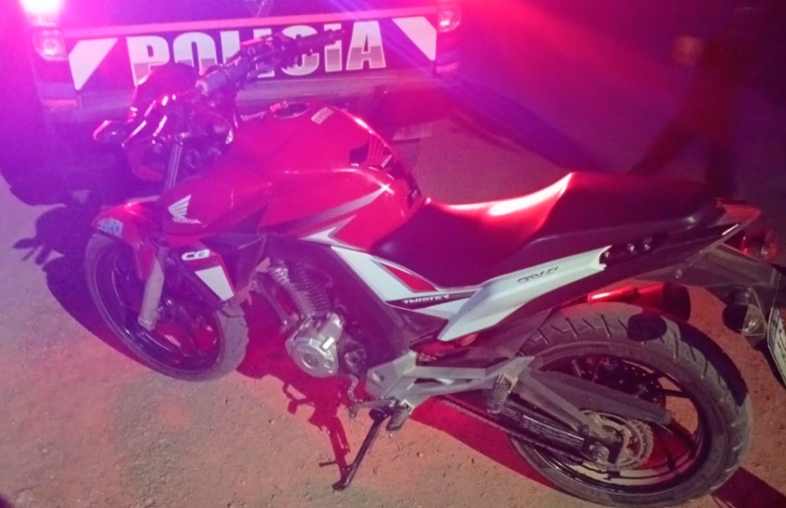 Secuestran una motocicleta robada en un operativo en Los Telares