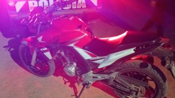 Secuestran una motocicleta robada en un operativo en Los Telares