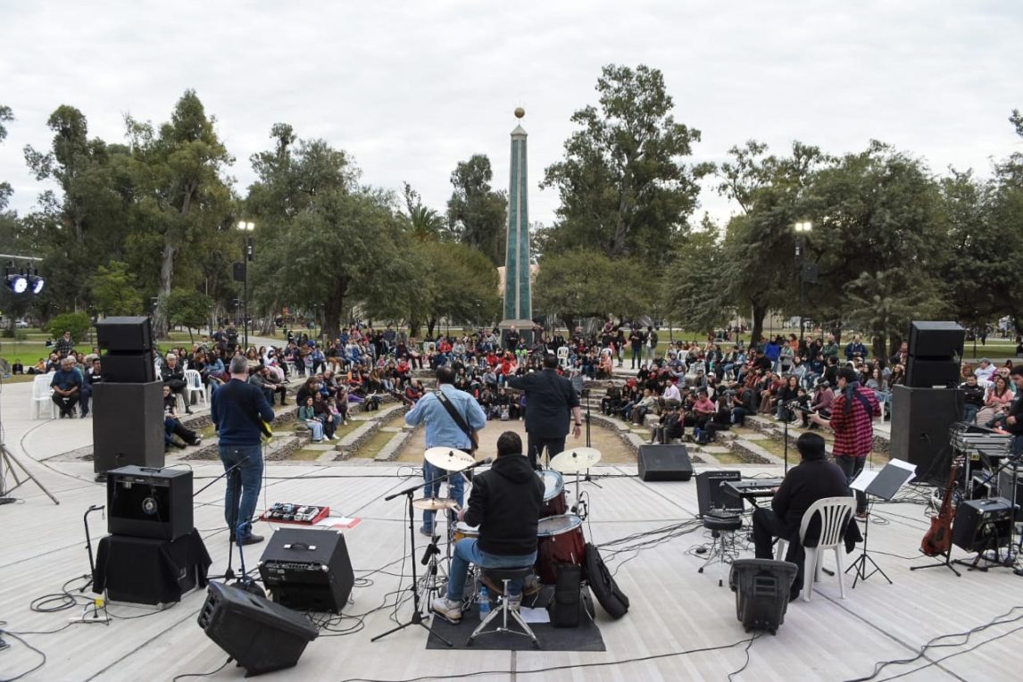 Todo listo para un gran festival folclórico en el Parque del Encuentro con entrada libre y gratuita
