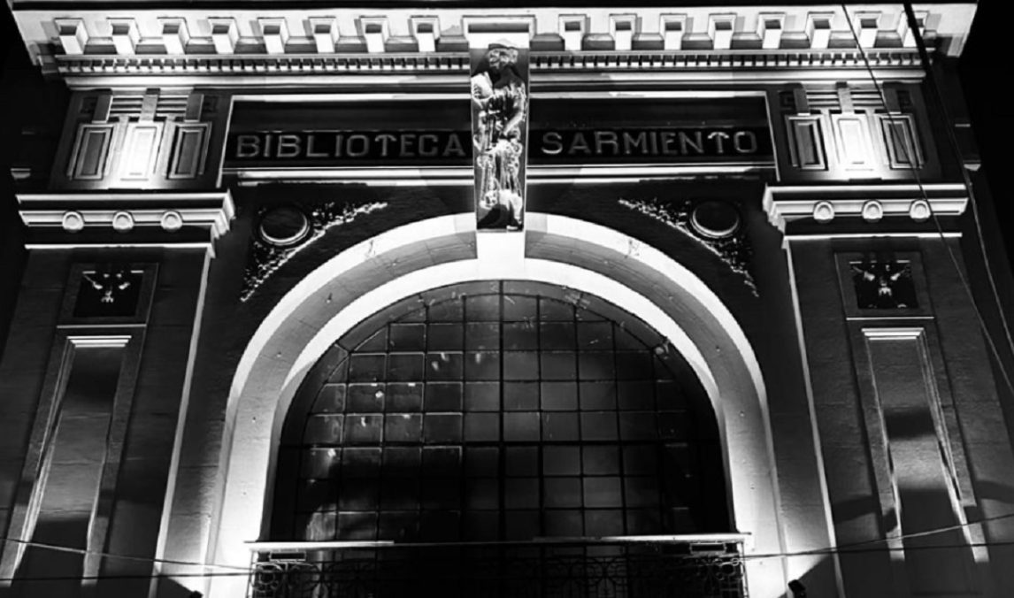¿Actividad paranormal en la Biblioteca Sarmiento? Un tiktoker registró manifestaciones inusuales