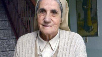 Monseñor Bokalic presidirá el responso de la Hermana Saveria