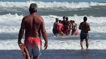 Un hombre de 59 años murió ahogado frente a su familia en una playa de Claromecó
