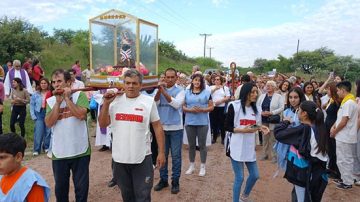Apertura de la Puerta Santa en el Santuario de Sumampa: un llamado a la renovación espiritual
