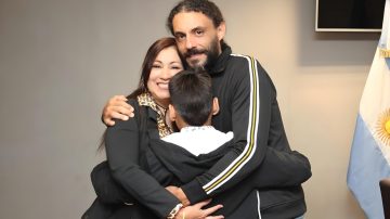 Thiago se hizo escuchar y cumplió su sueño: hoy se convirtió en hijo de Karina y Enrique